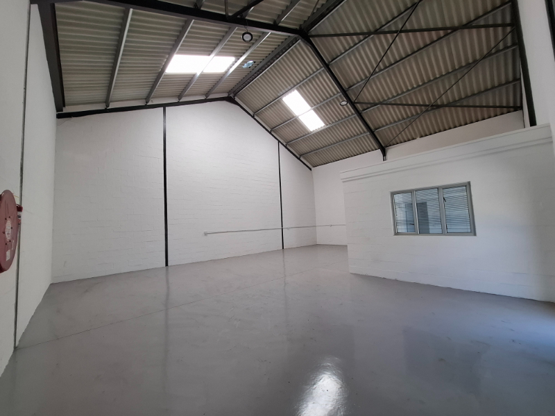 To Let commercial Property for Rent in Maitland Western Cape